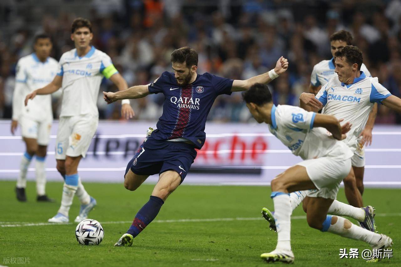 包含马赛主场大捷，法甲争夺白热化的词条
