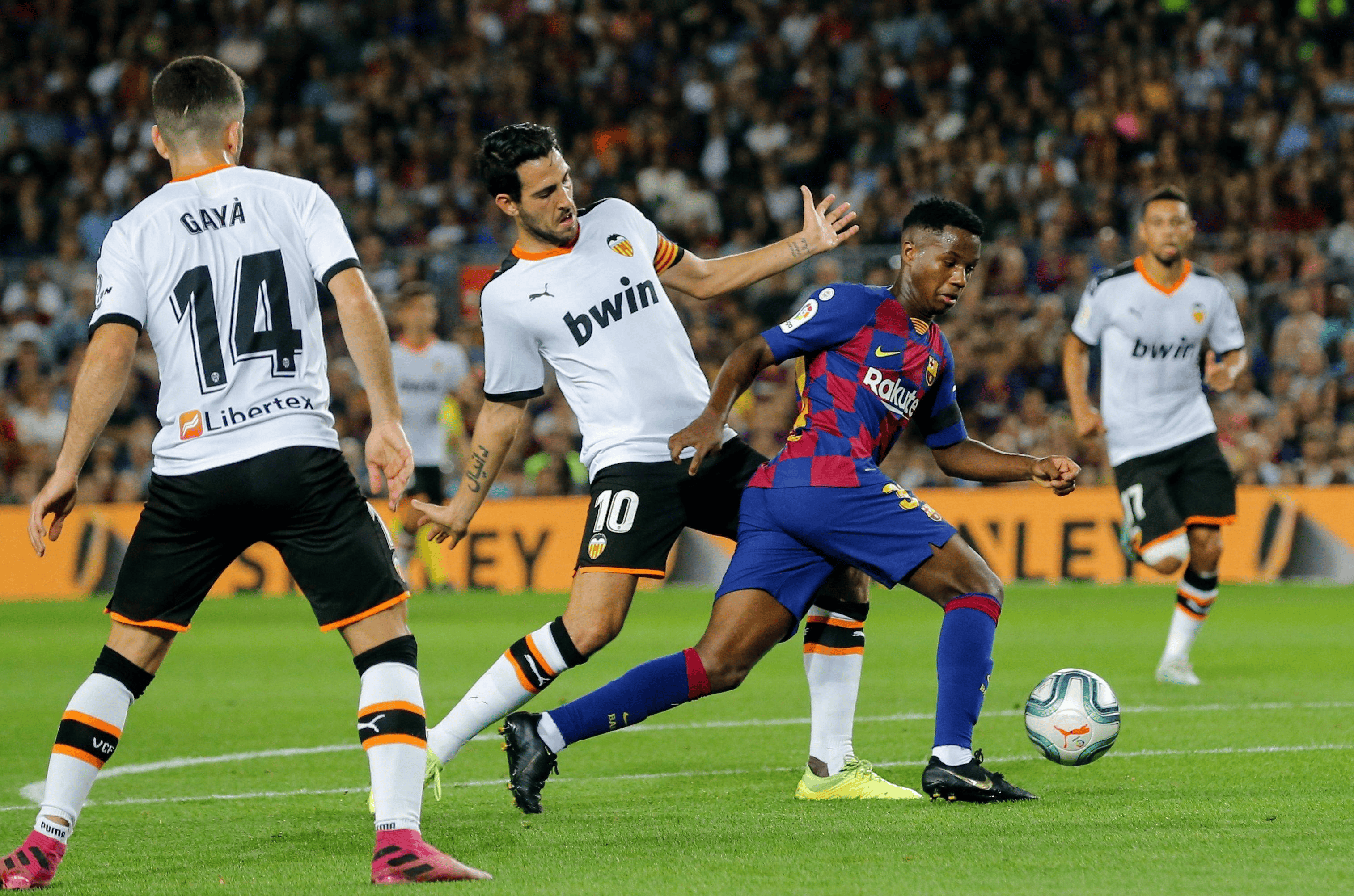 关于热那亚球员表现抢眼，助球队取得胜利的信息