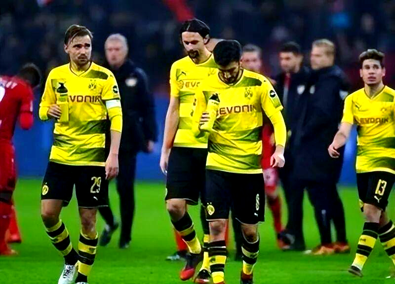 曼城主场惨败多特蒙德，欧冠前景堪忧的简单介绍