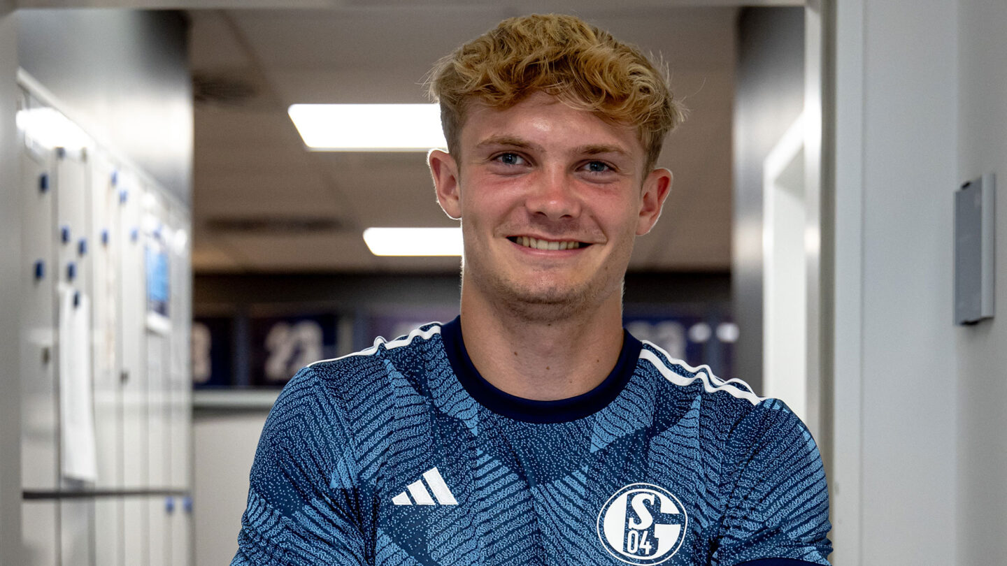 沙尔克队再次落败，备受球迷失望的简单介绍