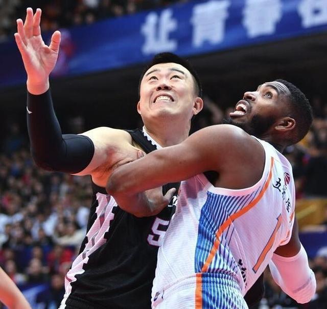 四川男篮继续胜利,取得双杀 四川男篮继续胜利,取得双杀