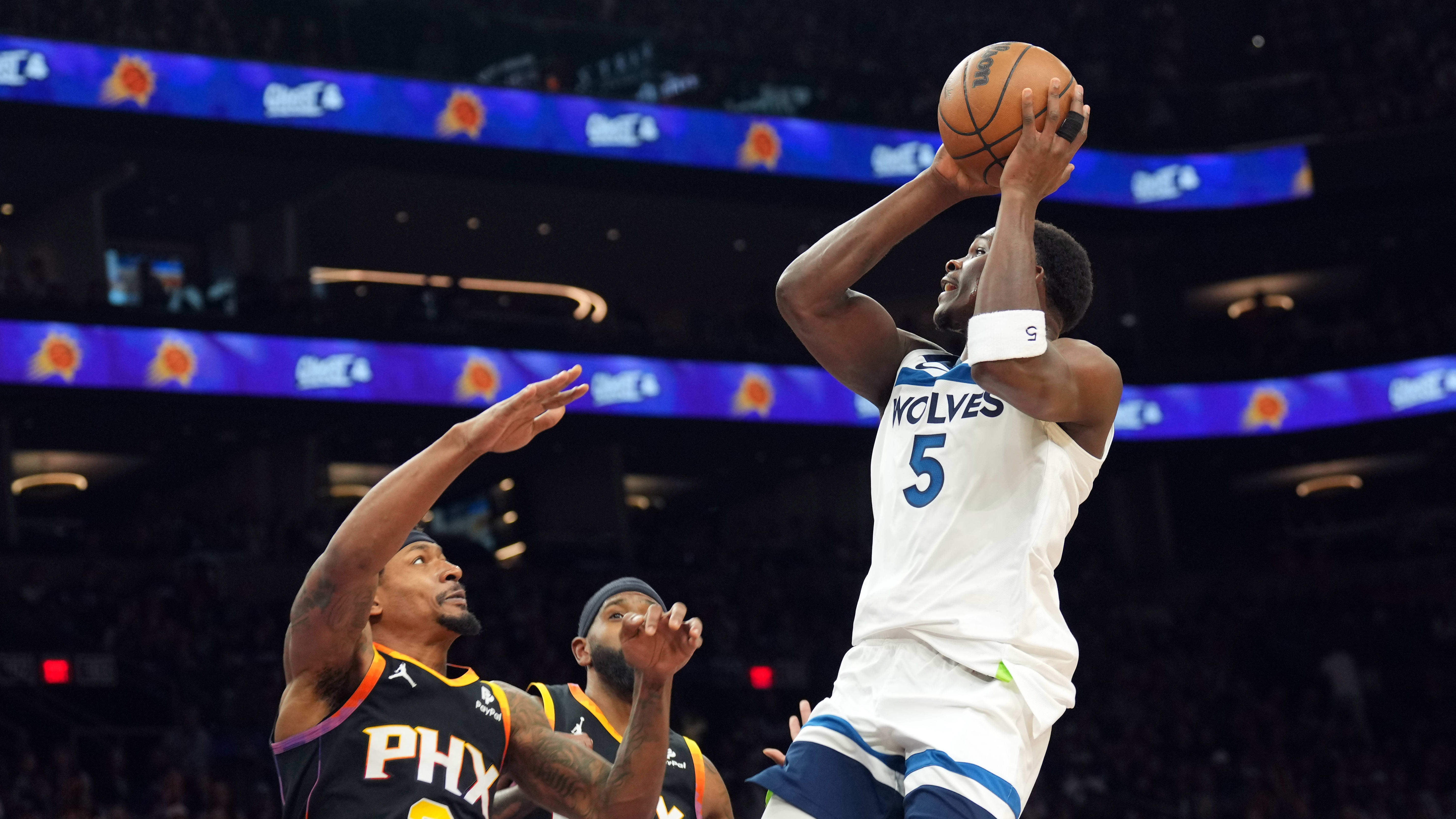 包含鹈鹕管理层调整战术,期待球队复苏的词条 包含鹈鹕管理层调整战术,期待球队复苏的词条