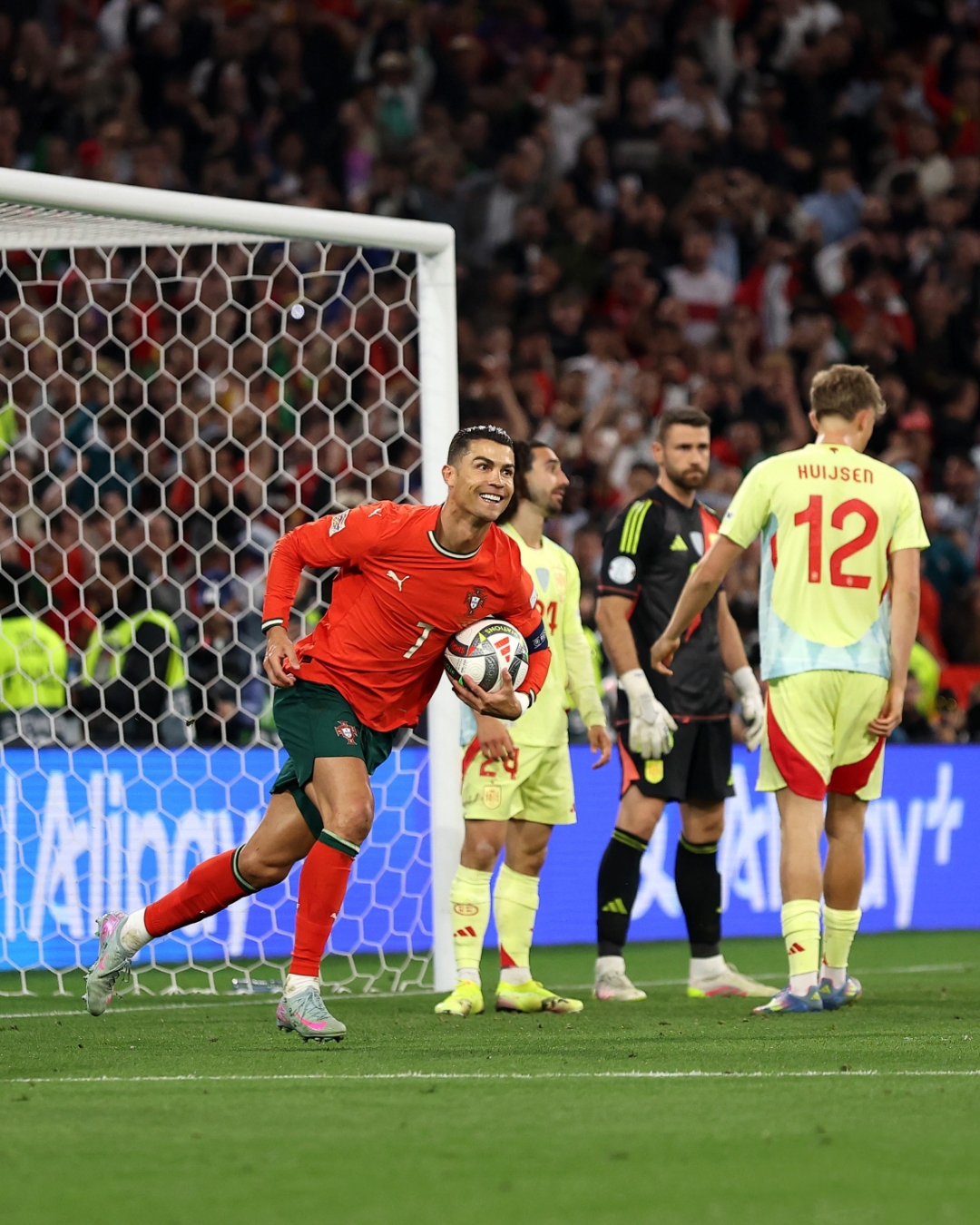 德国队在欧国联比赛中取得连胜