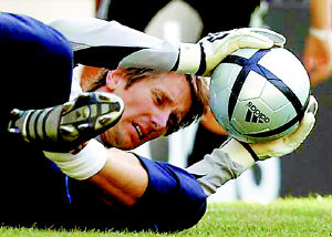 荷兰超级联赛即将为红魔辩护